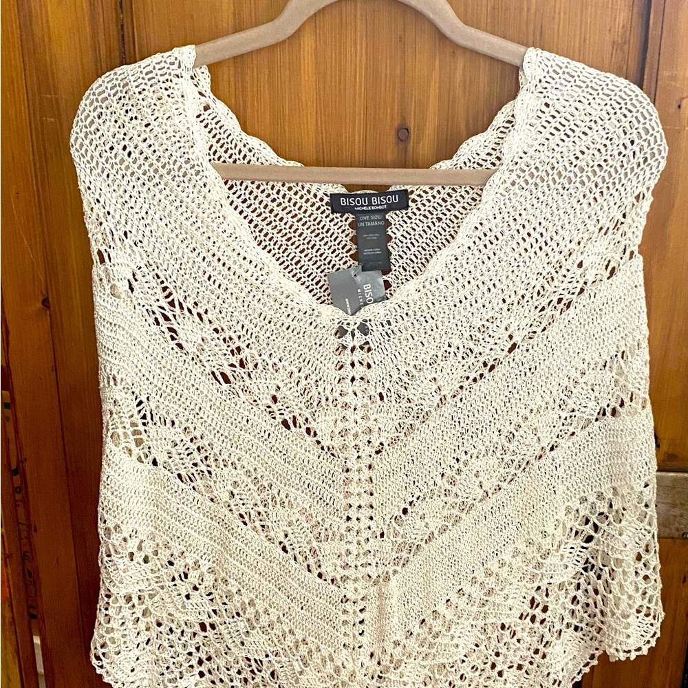 Women’s poncho